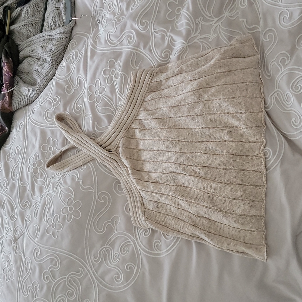 NWT Anthropologie M chic knit cream top